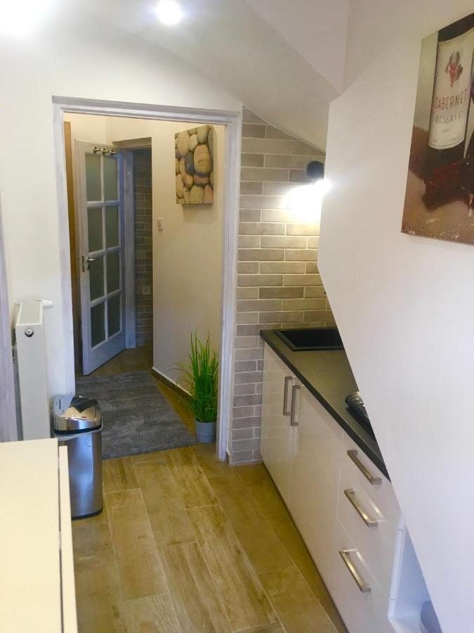 Boroka Apartman Belvaros 베스프렘 외부 사진